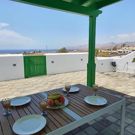 Typical Canarian House With Fabulous Sea Views Semesterbostad